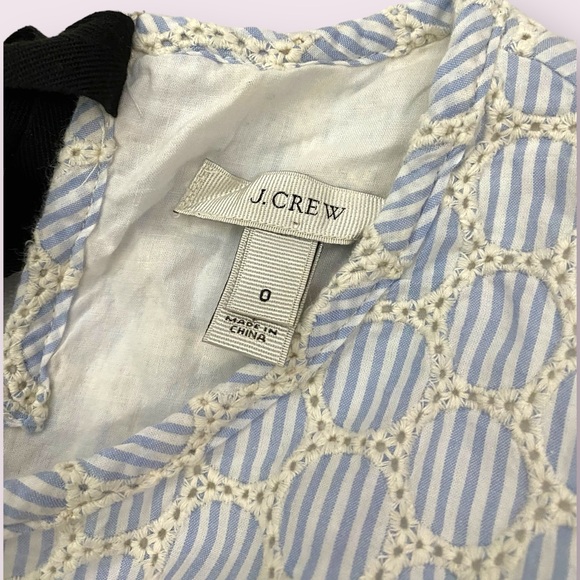 J. Crew Seersucker Sleeveless Eyelet Shift Dress with Ribbon Tie Back size 0 - Picture 8 of 11